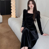 Golden Velvet Black Collar Dress Women's Autumn Long-Sleeved Dress Folded Waist Dress Retro Niche Does Not Bump