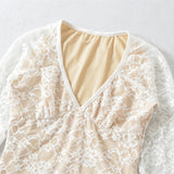 Light Familiar Wind V-Neck Hollow Lace Long-Sleeved Top Dress Showing Thin Low-Waisted Temperament Ass Short Skirt Sexy Two-Set Woman