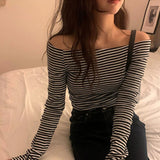 Spring And Summer New Stripe Shoulder To Show Body Temperament Blouse Showing Lean Sleeves Bottom Shirt T-Shirt Woman