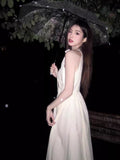 French Tea Rest Hanging Neck Dress Women's Summer 2026 New Waist Thin Temperament Gentle Pear Body Dress