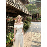 Holiday Pure Long Dress Women's Shoulder Short-Sleeved T-Shirt Summer Two-Set Temperament Design Fashion