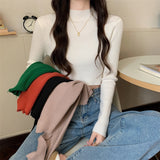 Knitted Bottom Shirt Women 2026 Early Autumn New Korean Version Of The Body Of The Short Style With A French Autumn Coat
