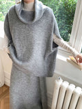 Autumn/Winter 2025 New Lazy Wind Relaxing High-Necked Loose Sleeveless Knitted Jersey Simple Dress Two Sets