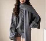 Autumn And Winter New Korean Version Of The Knitted Shirt Shorts Three-Piece Set Of Loose Lazy Casual Lazy Sweater Set