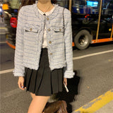 (There Is Inner) Short Coat Female Design Sense Autumn New Small Fragrant Style French Temperament Blouse