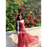 2025 New Leisure Temperament To Collect Waist Thin Spliced Red Lattice Long Sling 14 Meters Dress Dress Woman