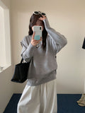 Early Autumn Wears The 2025 New Korean Design Sense Loose Collar Knitted Shirt Folded Two Sets Of Vest